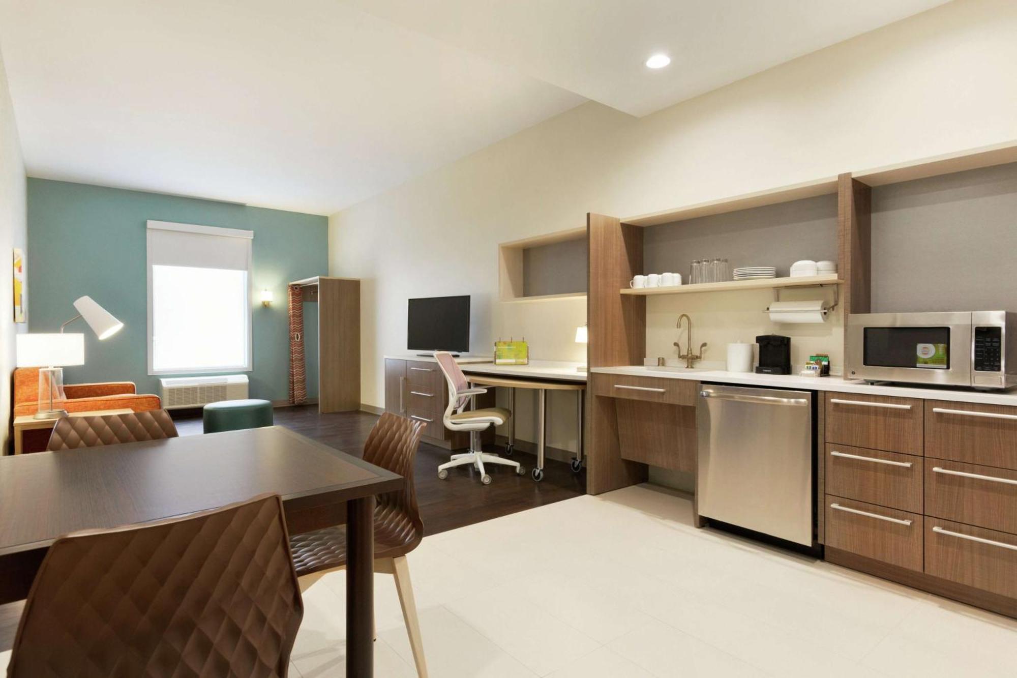 Hotel Home2 By Hilton Cincinnati Airport South